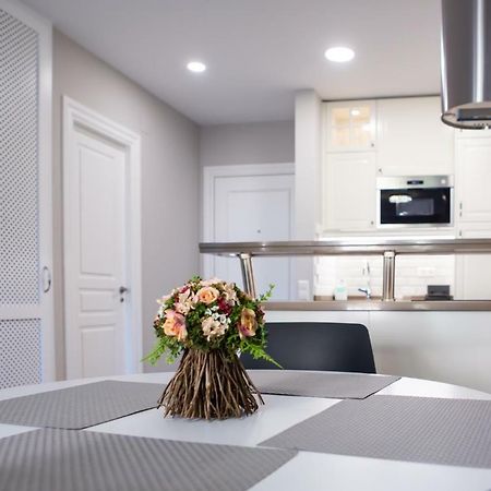 Beachfront Apartment In Fuengirola New Eksteriør billede