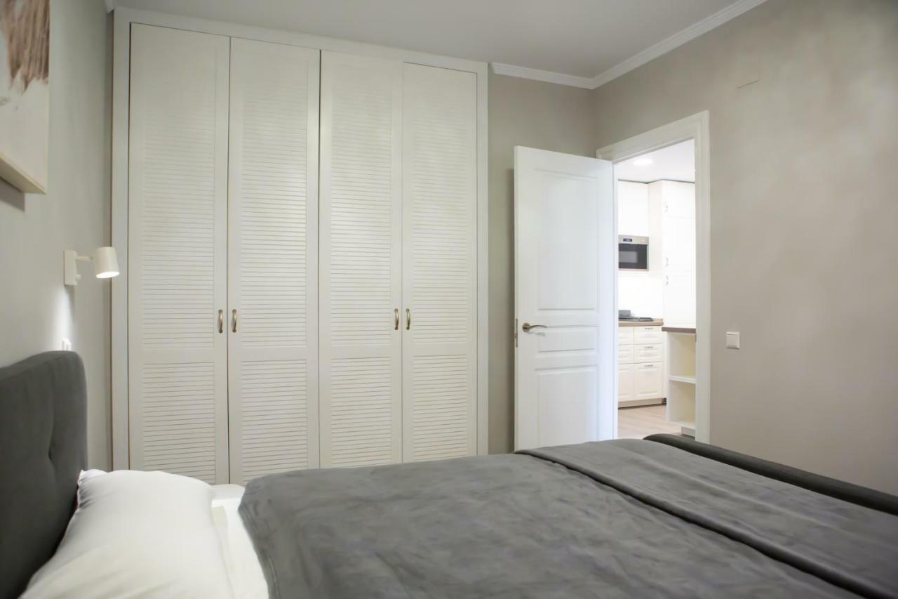 Beachfront Apartment In Fuengirola New Eksteriør billede