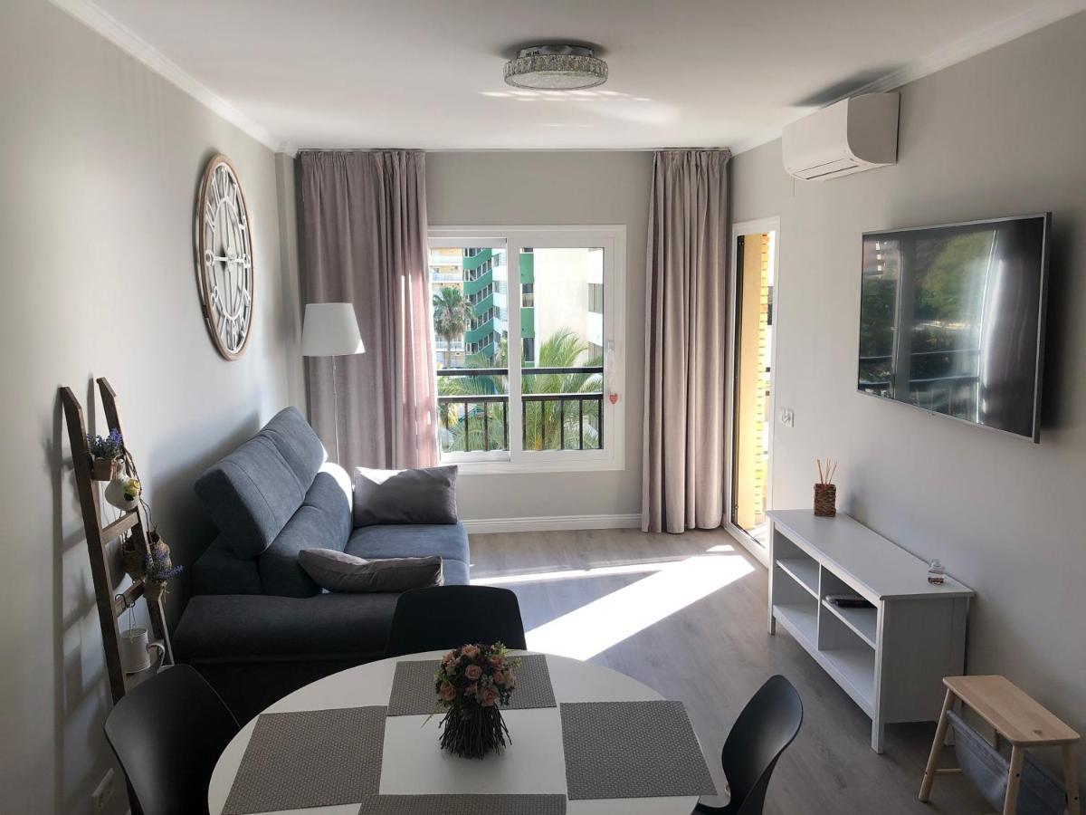 Beachfront Apartment In Fuengirola New Eksteriør billede